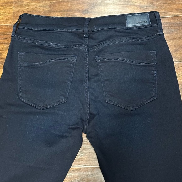 ✨Express MidRise Stretch Supersoft Bell Flare Jean NWT - Picture 9 of 12